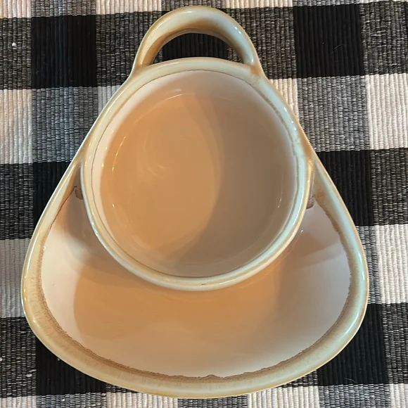 2 Ceramic Soup/Sandwich Bowls - Picture 3 of 4